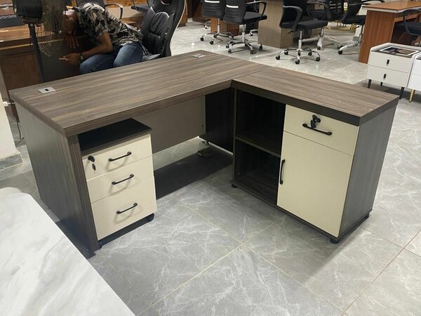 Mobilier de bureau de haute qualité