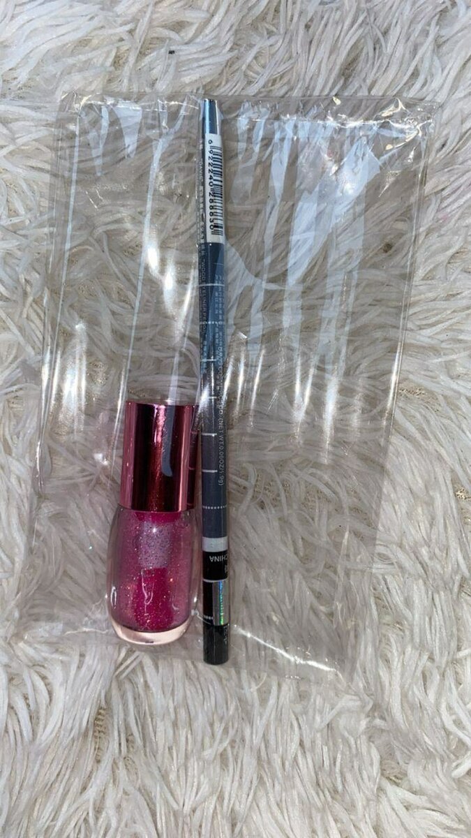 Brillant+crayon à lèvres