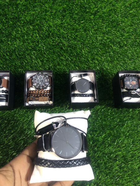 Montre élégante avec bracelet