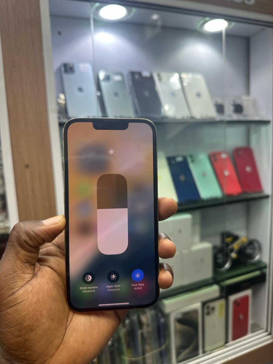 13 pro 128giga état Casi écran