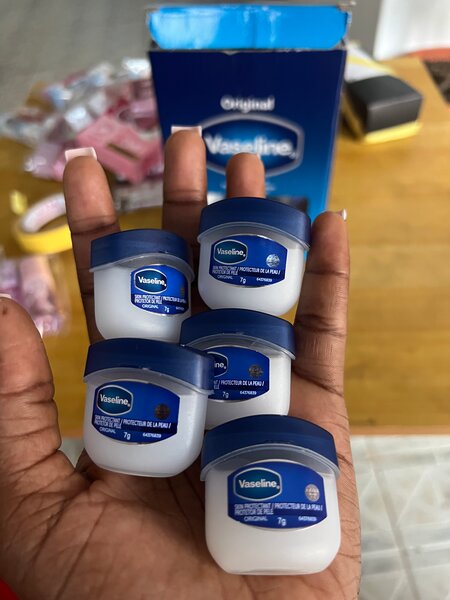 Vaseline Mini Pots 7g