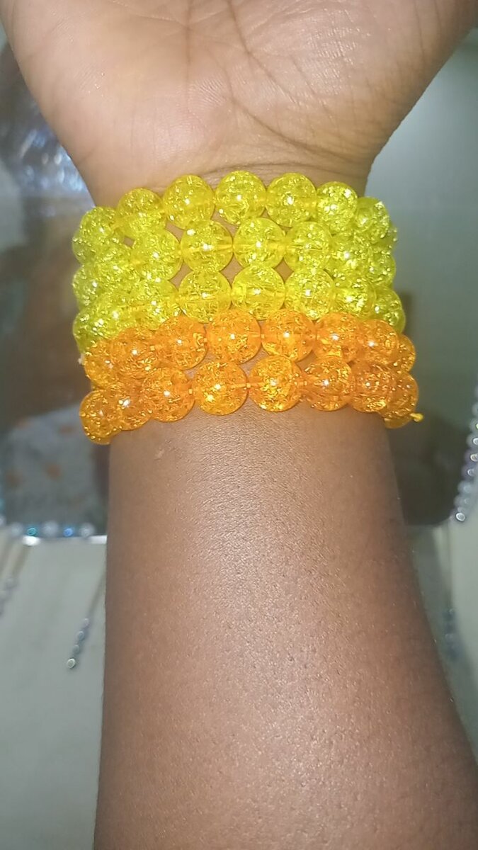 Bracelets en perles colorées