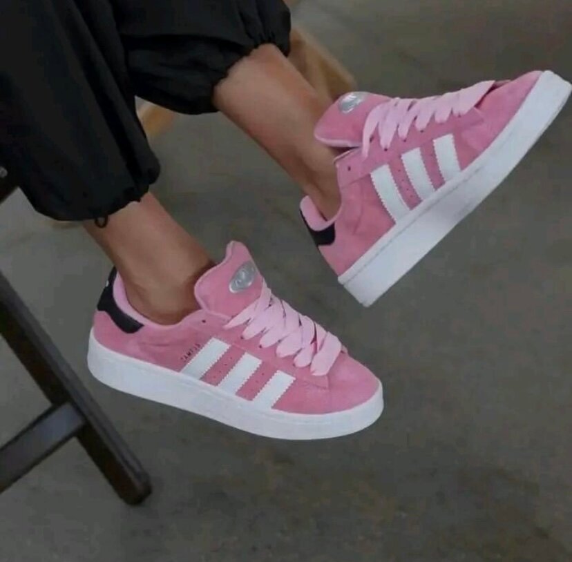 Baskets roses en daim