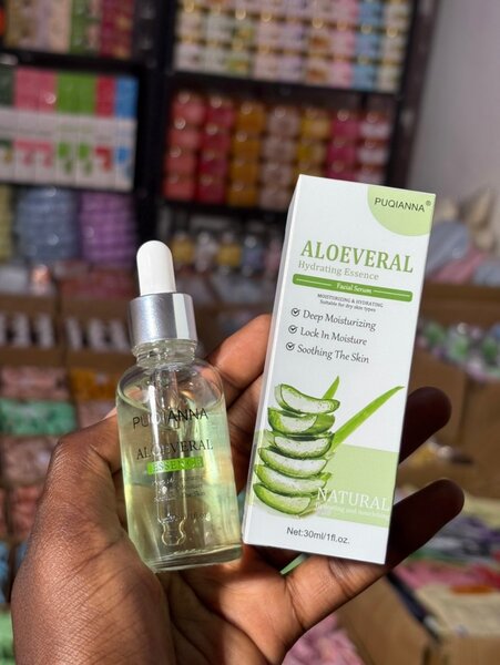 Essence hydratante naturelle