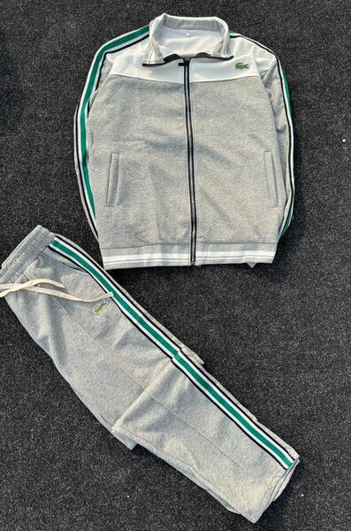 Ensemble de survêtement élégant