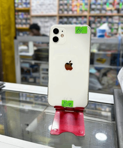 iPhone 11 64GB Apple