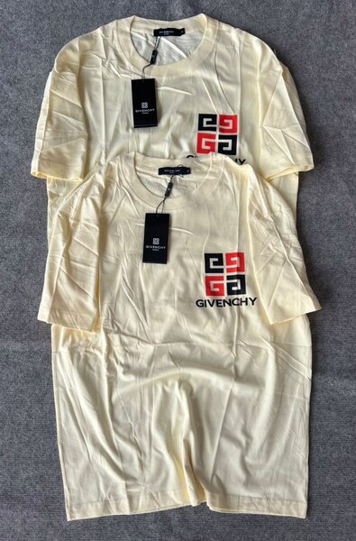 T-shirt de marque élégante