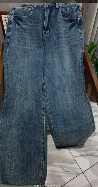 Джинсы качественные