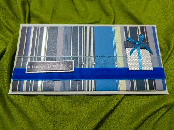 Carte d'anniversaire élégante