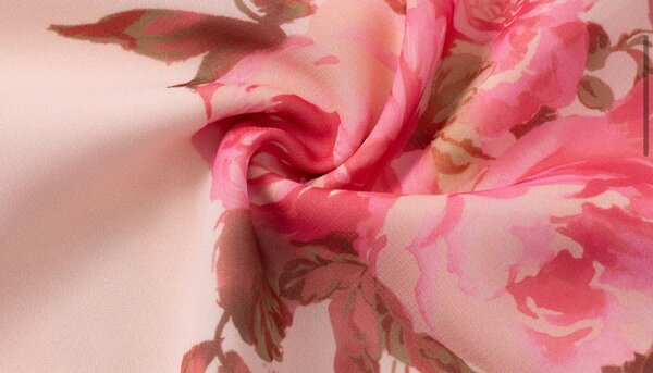 Очень красивое нежное платье