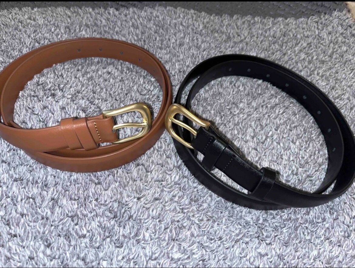Ceinture en cuir élégante boucle dorée