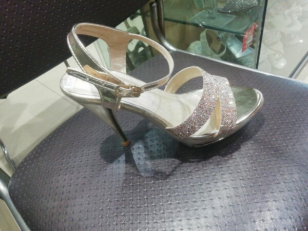 Fancy Bridel Heel