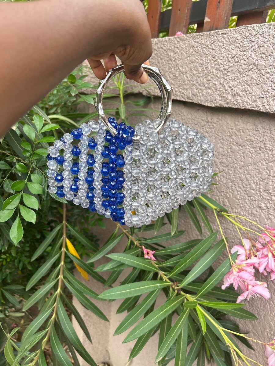 Beaded clutch