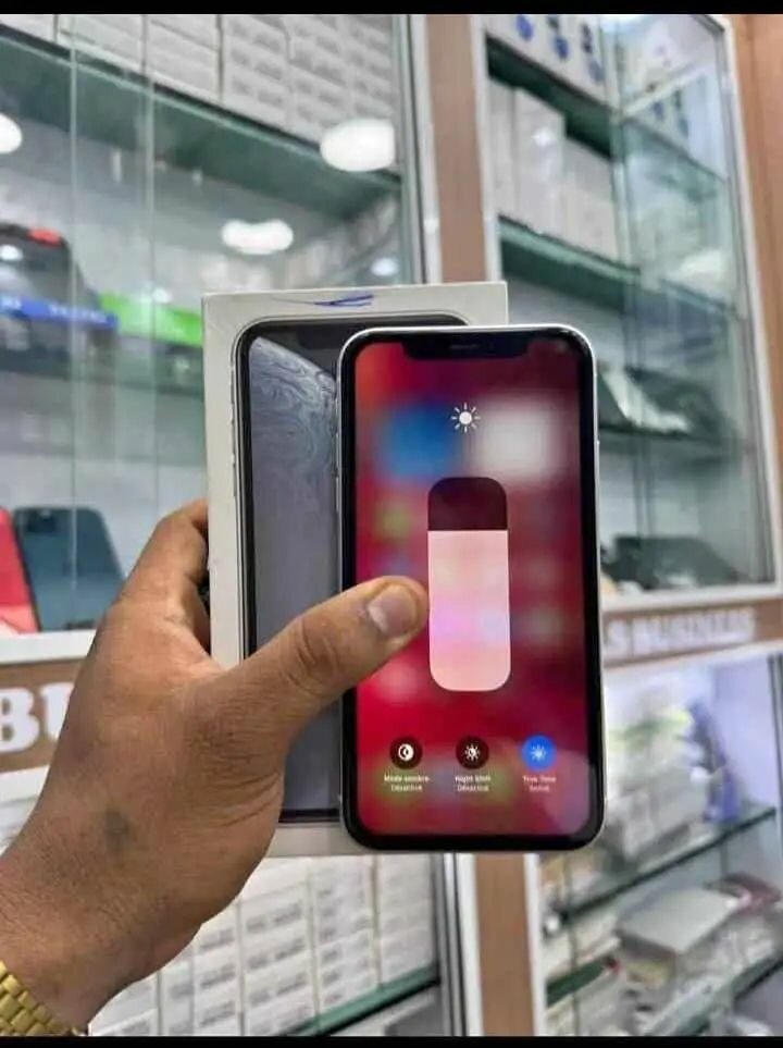 iPhone XR Blanc 64GB