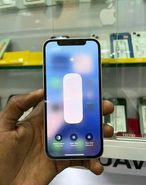 iPhone 12 Blanc Débloqué 64Go