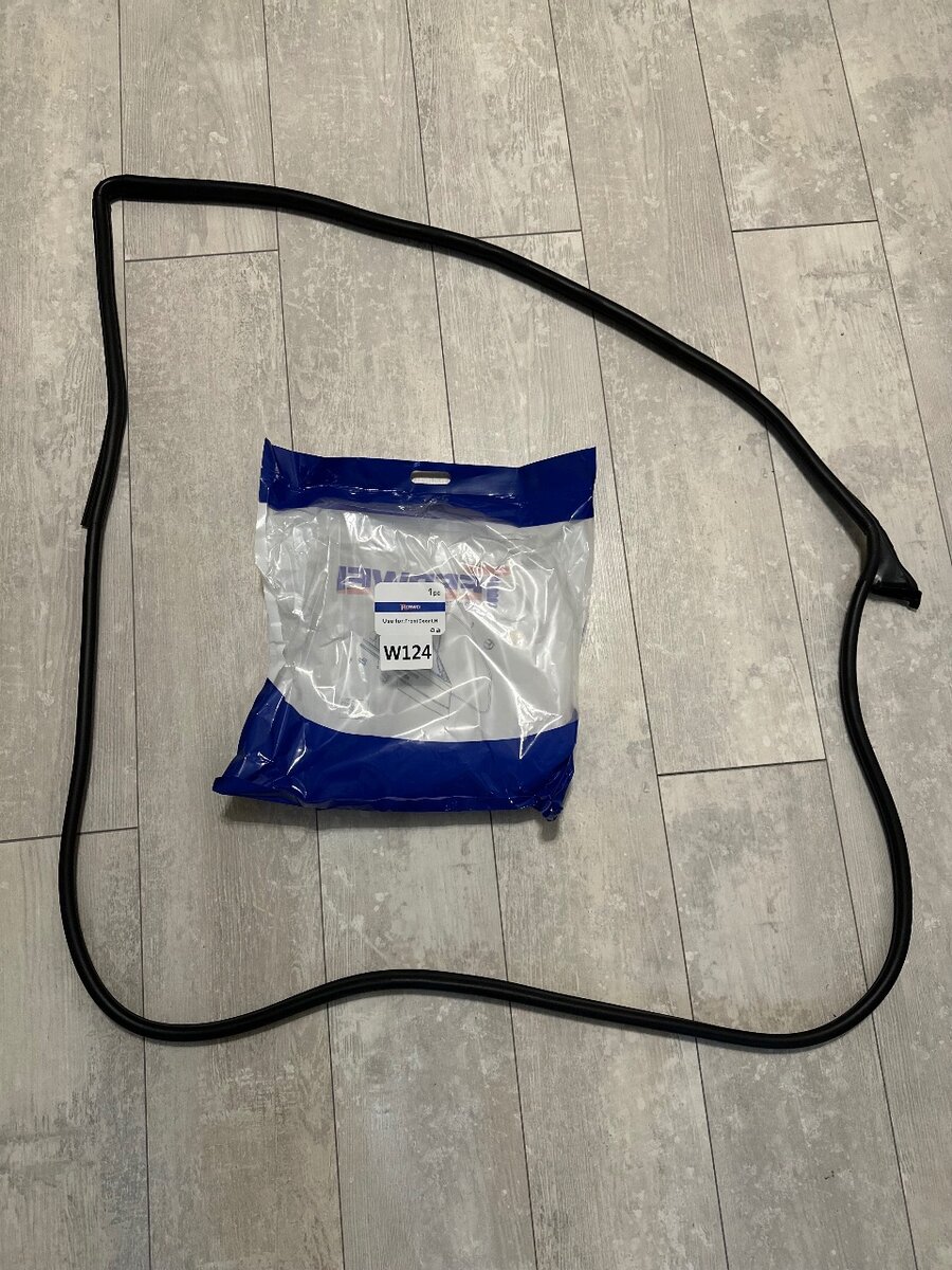 Уплотнители дверей Mercedes-Benz W124