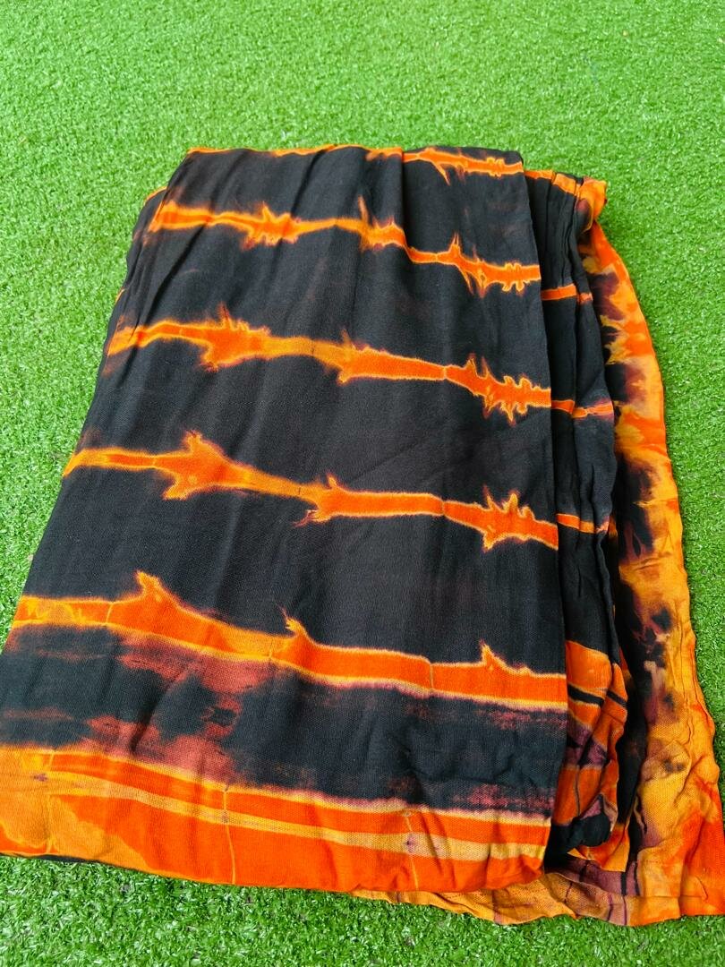 Écharpe colorée en Tie-Dye