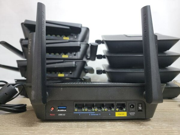 Linksys wifi router 5ghz Dualband gigabyte