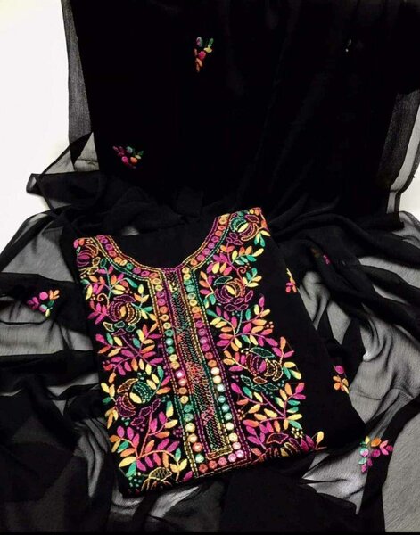 Women 2 pc suit