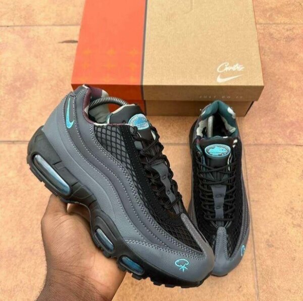 Baskets Air Max 95 Grises