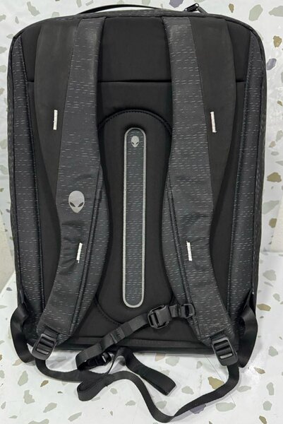 ✓ALIENWARE M18 R1 CORE I9 13TH GEN ✓SSD 1TERA*RAM 32GB ✓PROC