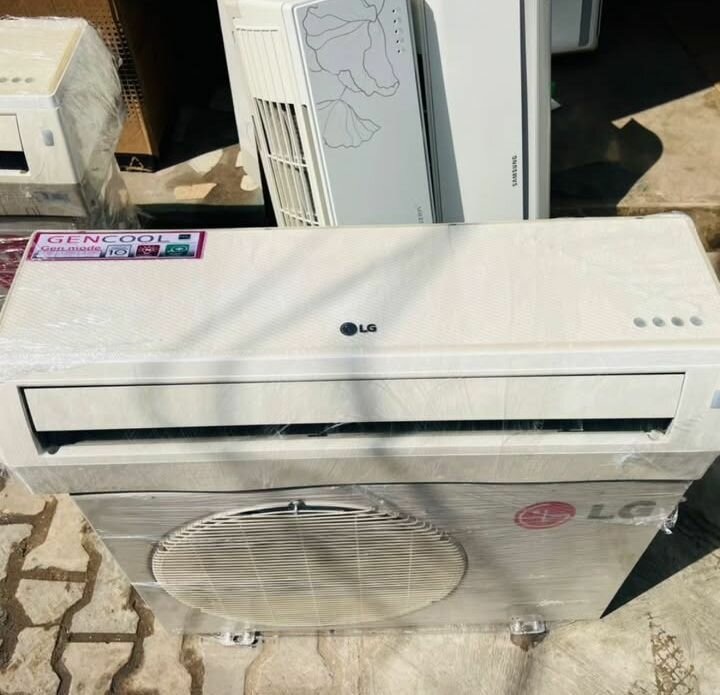 LG Air Conditioner 2.5HP