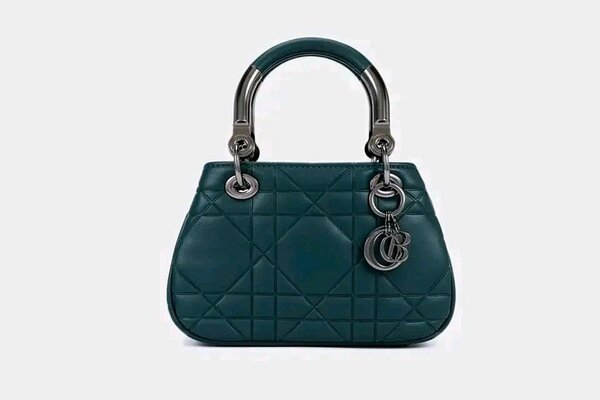 Sac à main cuir élégant