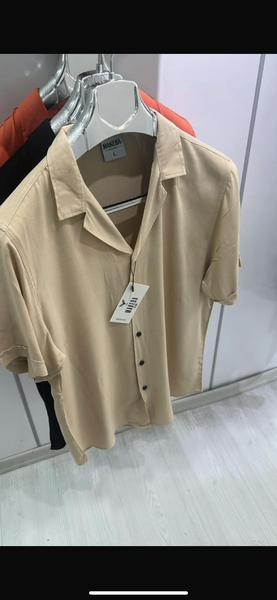 Chemise légère pour hommes