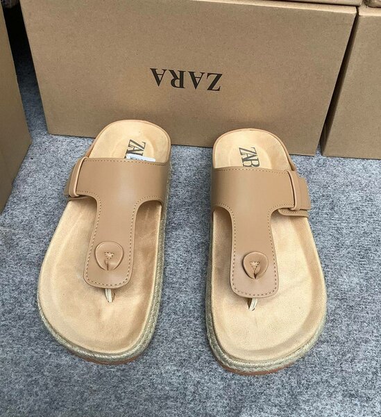 Sandales ZARA élégantes