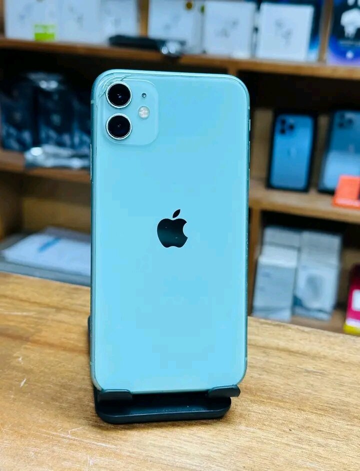 iPhone 11 128GB Bleu Débloqué