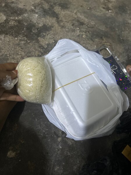 Escargot saute et patte