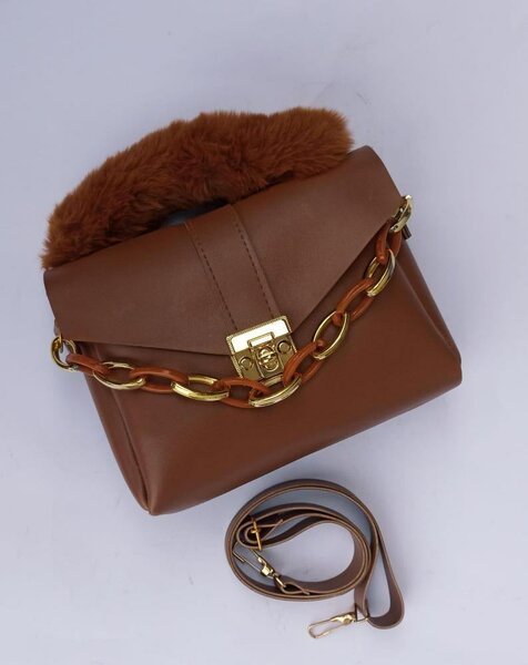 Women's shoulder bags