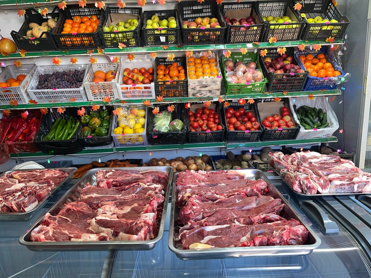 Мясо фрукты овощи