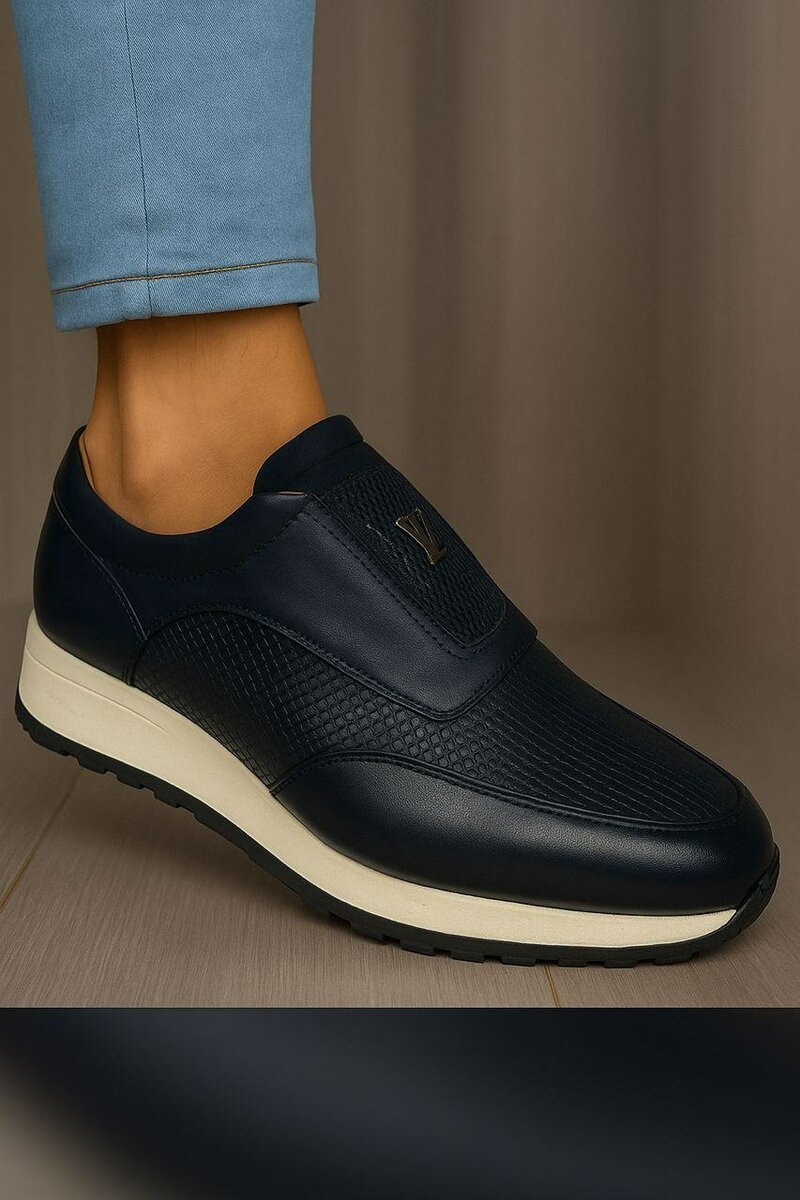 Men's Leather Slip-On Sneakers