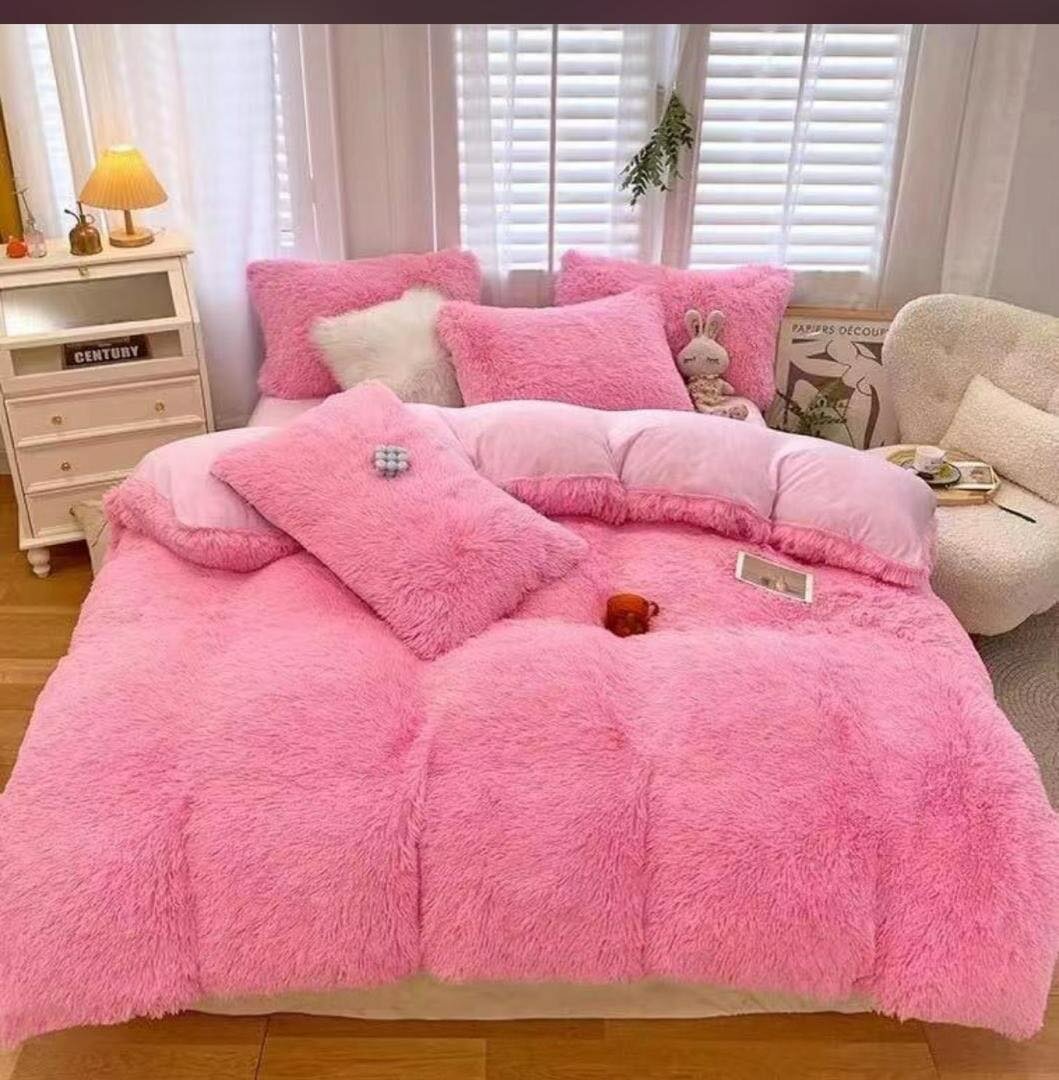 Fluffy duvet set