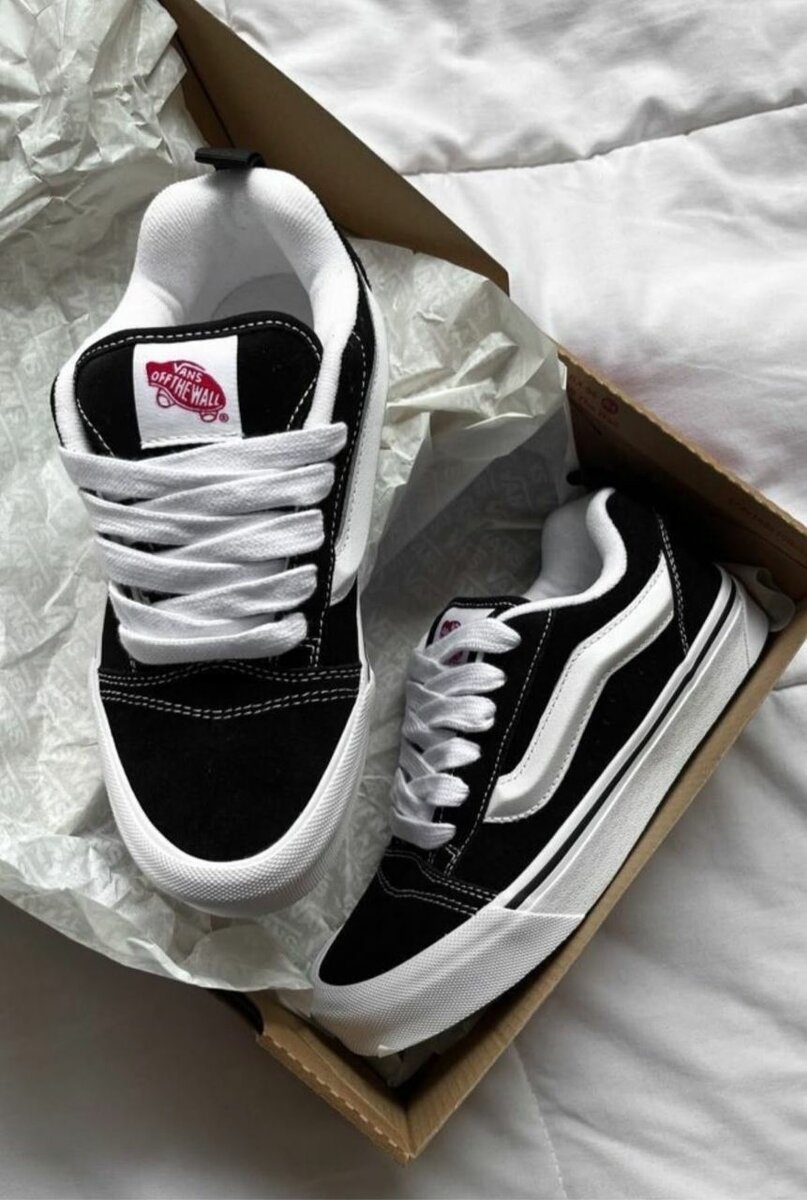 Trendy Sneaker Collection