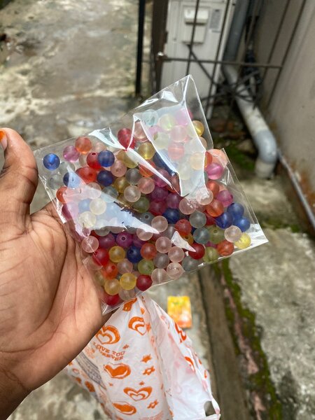 Perles colorées