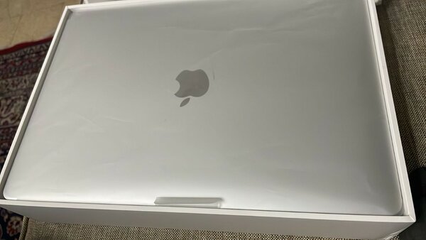 Macbook air m1 2020