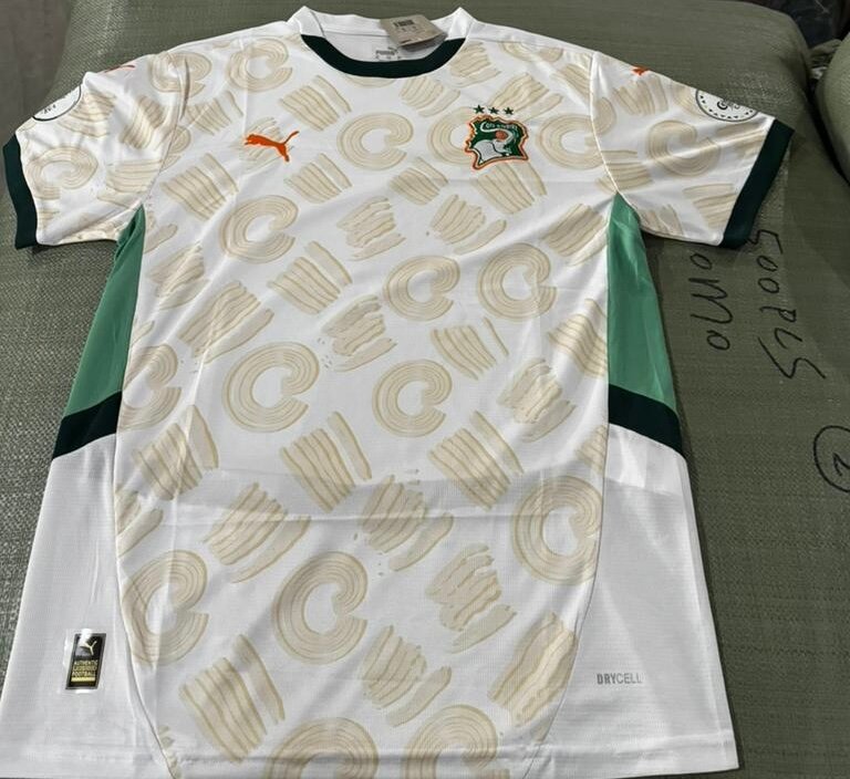 Maillot de football Puma