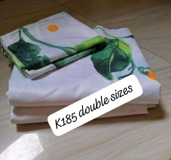 Bed linen set (2 sheets and 2 pillowcases)