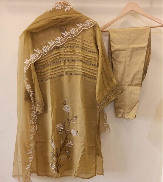 Organza 3 Peace Suit