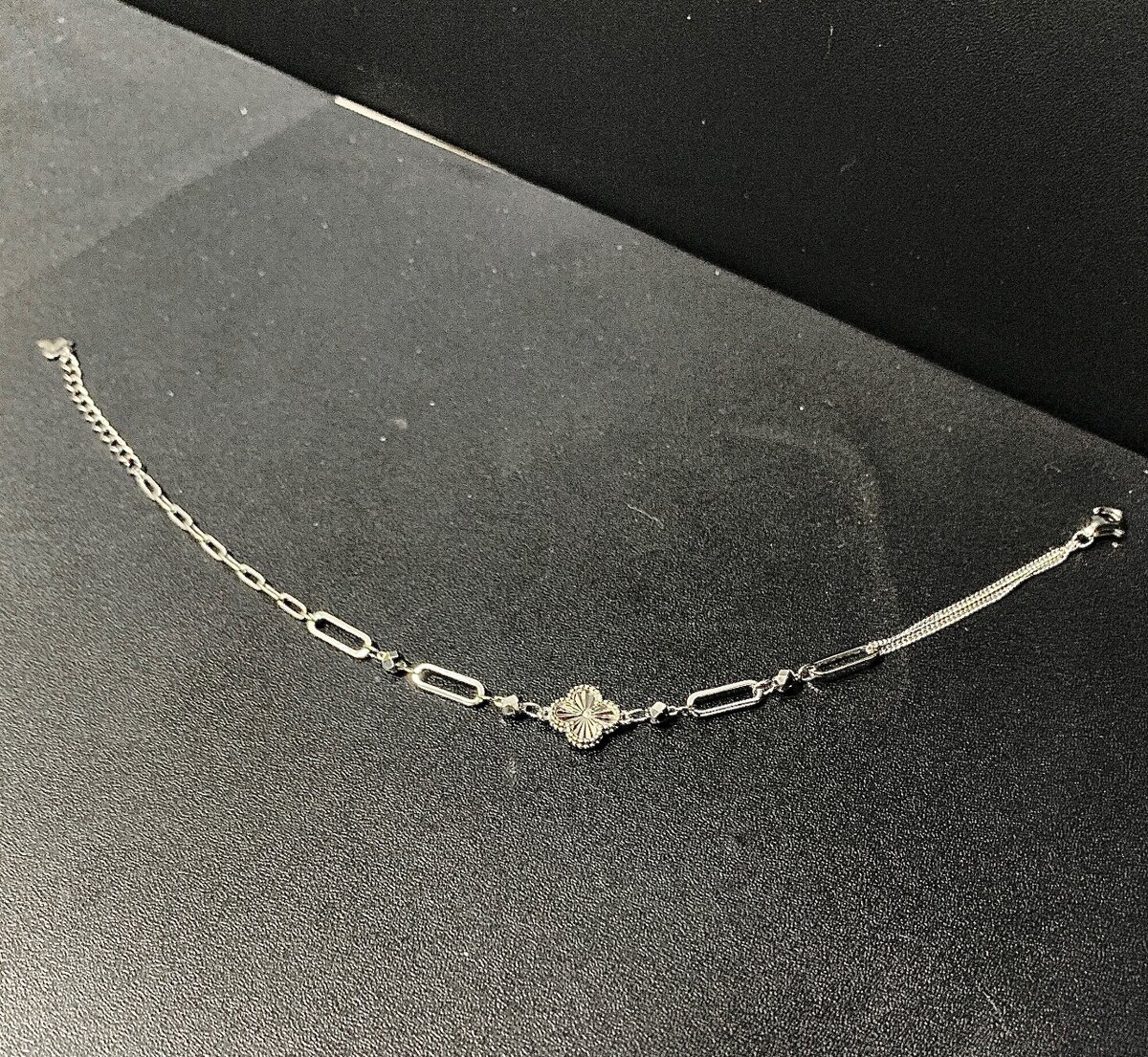 Серебряный браслет в стиле Van Cleef