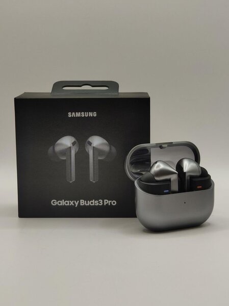 Samsung Galaxy Buds3 Pro + Smart tag2