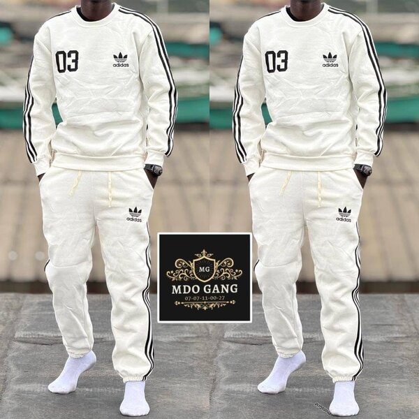 Ensemble de survêtement 03