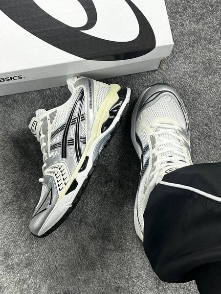 Chaussures de Course ASICS