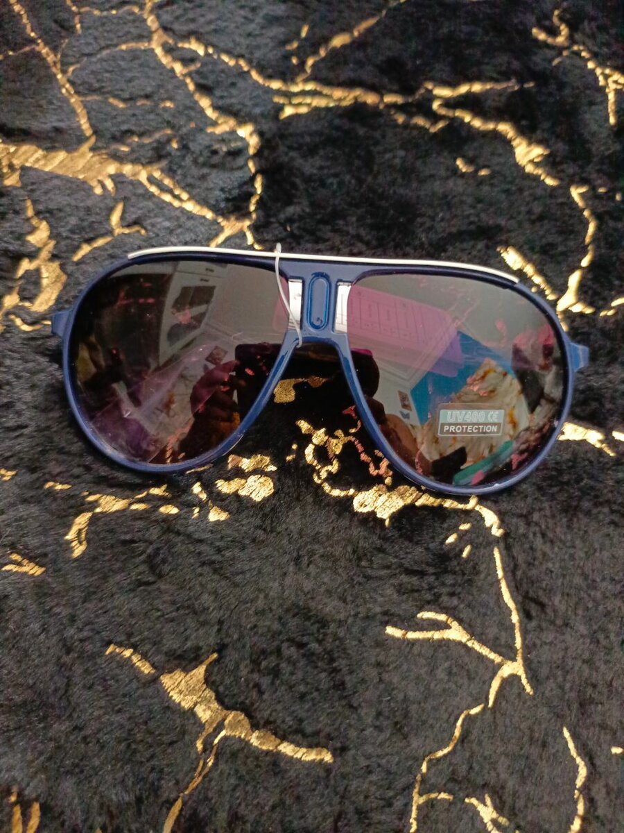 Lunettes de soleil UV400 élégantes