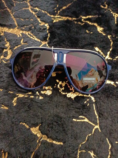 Lunettes de soleil UV400 élégantes