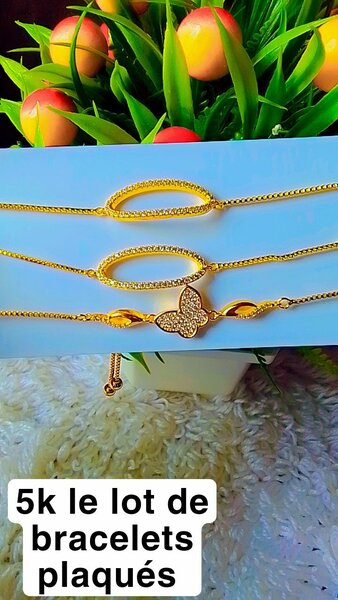 Lot de bracelets plaqués