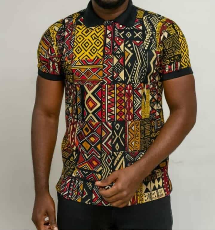 Polo imprimé motifs africains