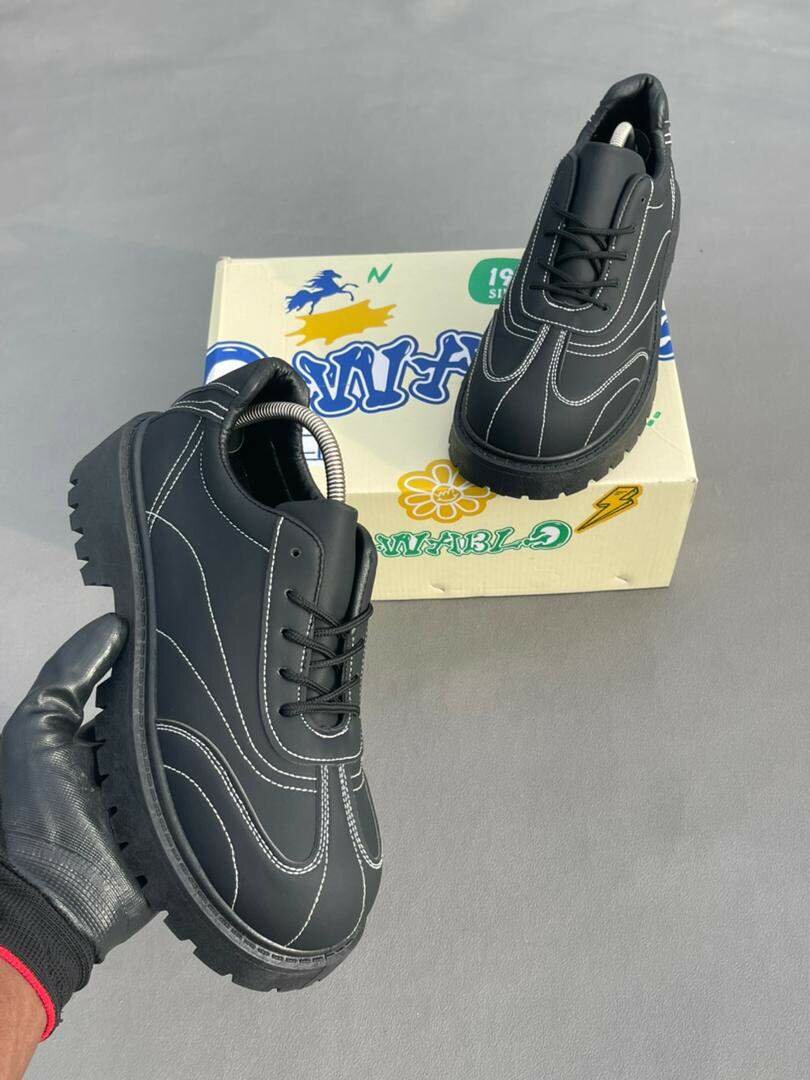 Chaussures noires casual homme